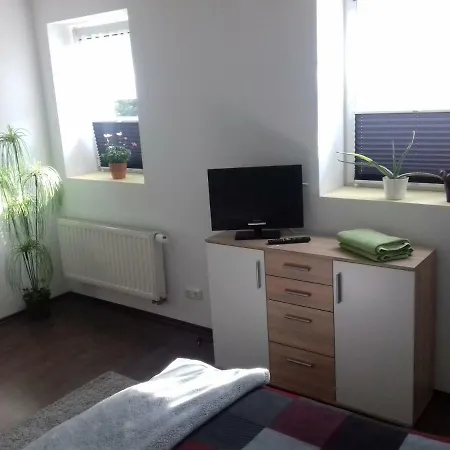 Urlaub An Der Ga¶ltzschtalbra¼cke - #120708 Appartement