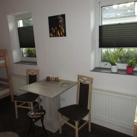 Urlaub An Der Ga¶ltzschtalbra¼cke - #120708 Appartement *